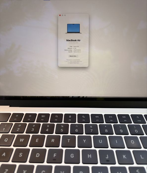 Apple MacBook Air 13″ M3, 8GB/512GB, Starlight, 2024