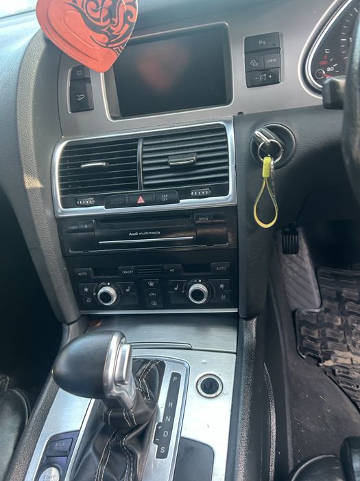 Panou climă Audi Q7 7L facelift 2011