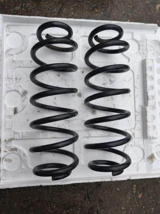 Set arcuri spate Volkswagen Passat B6 2005-2010