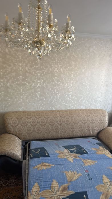 Продам диван в хорошем состоянии