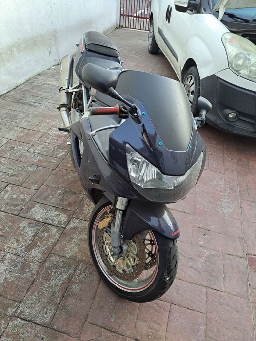 Piese honda cbr  929/2001