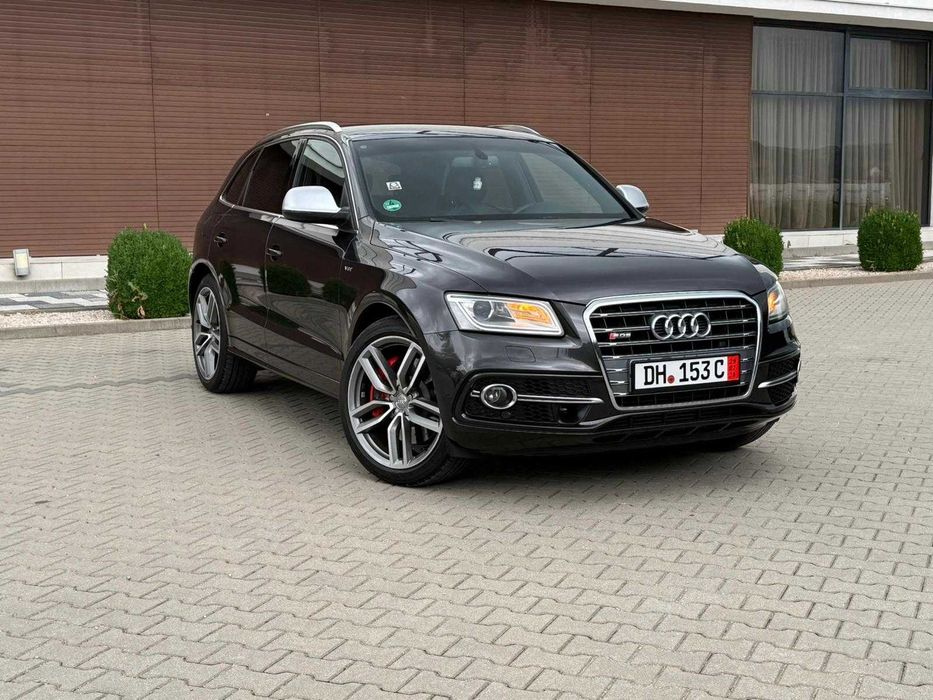 AUDI SQ5