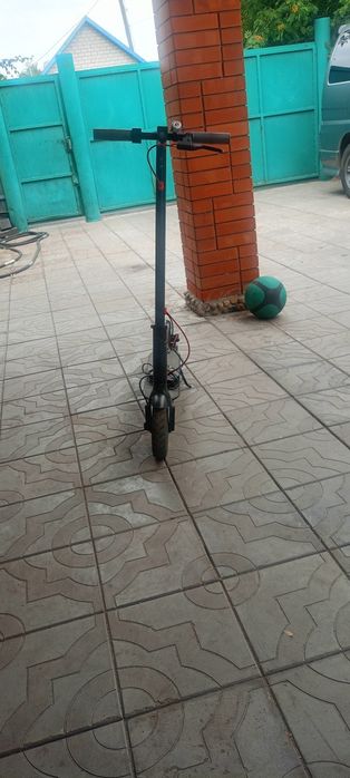 Продам электросамокат Micmax
