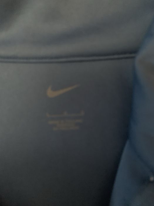 Продавам екип Найк