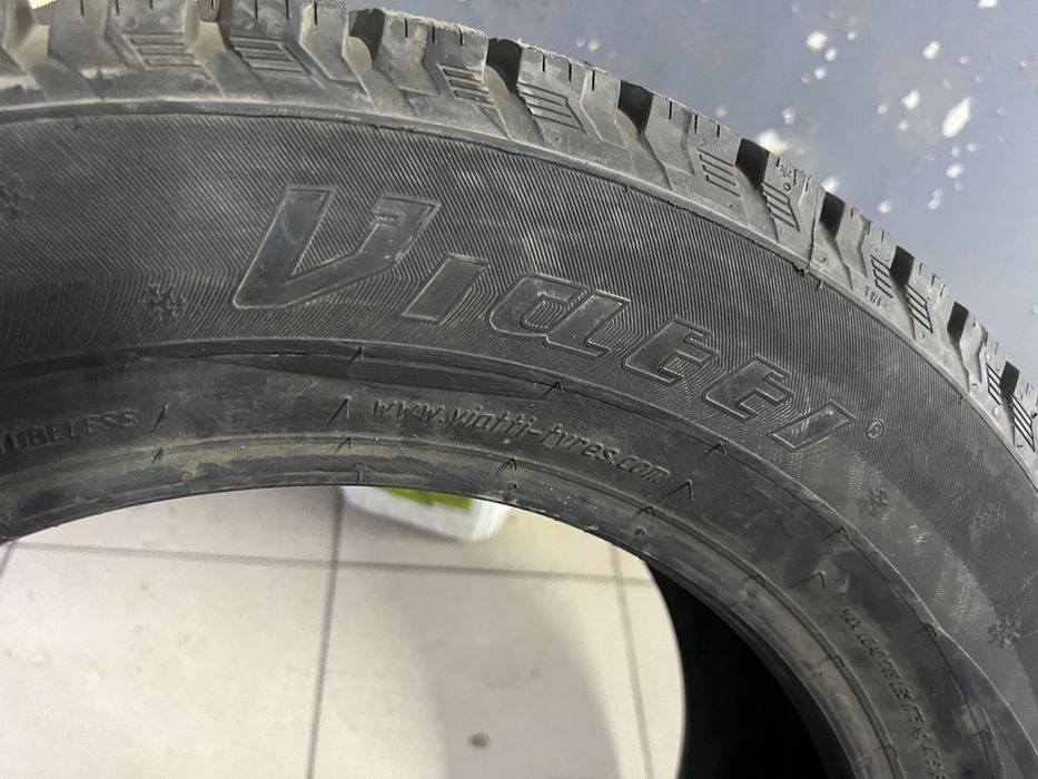 Продам резину Viatti!