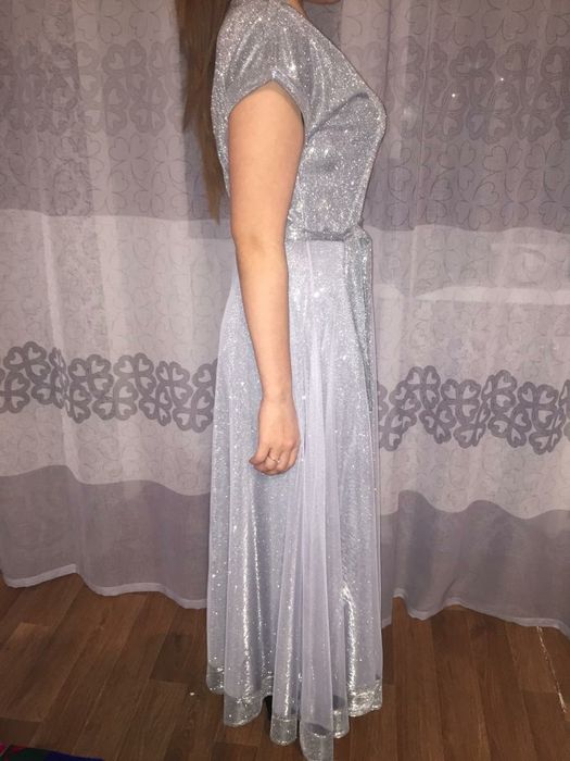 Продам очень красивое платье