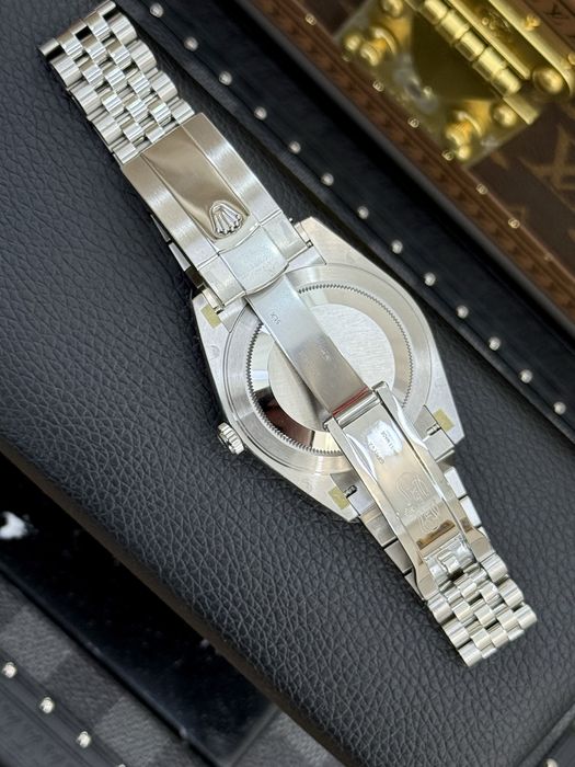 Rolex Date-Just Diamond 41 Black Dial ETA 3235