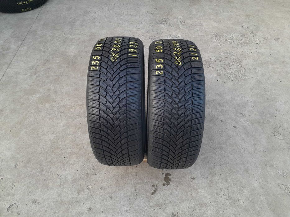 Doua anvelope iarna 235 50 19 bridgestone blizzak LM005 profil 7,8 mm
