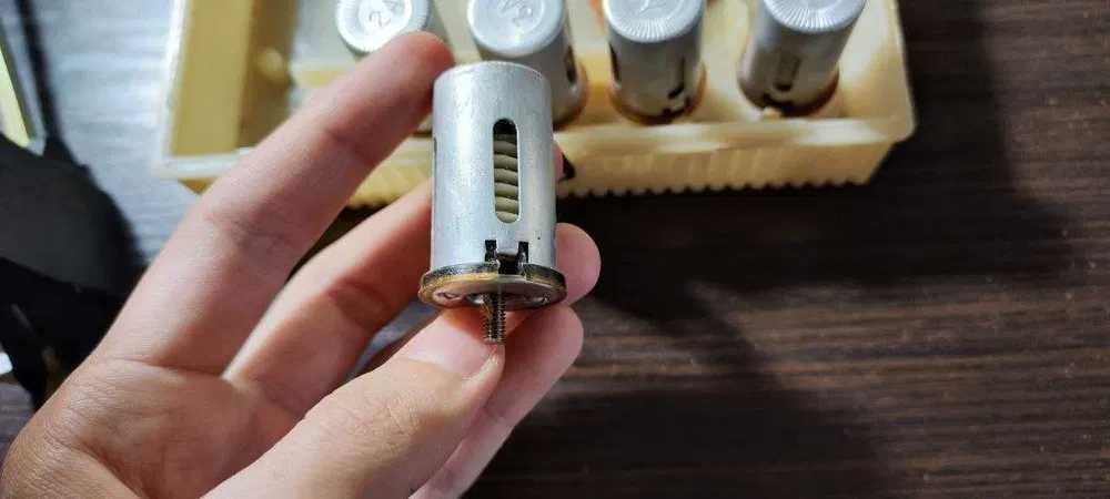 Нагрузочная вилка для аккумулятора советская 100% качественная