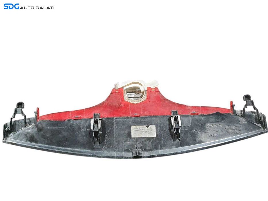 Stop Tripla Lampa Aditionat Auxiliar Central de pe Haion Renault Megane 2 2002 - 2008 Cod 8200175536 [N3602]