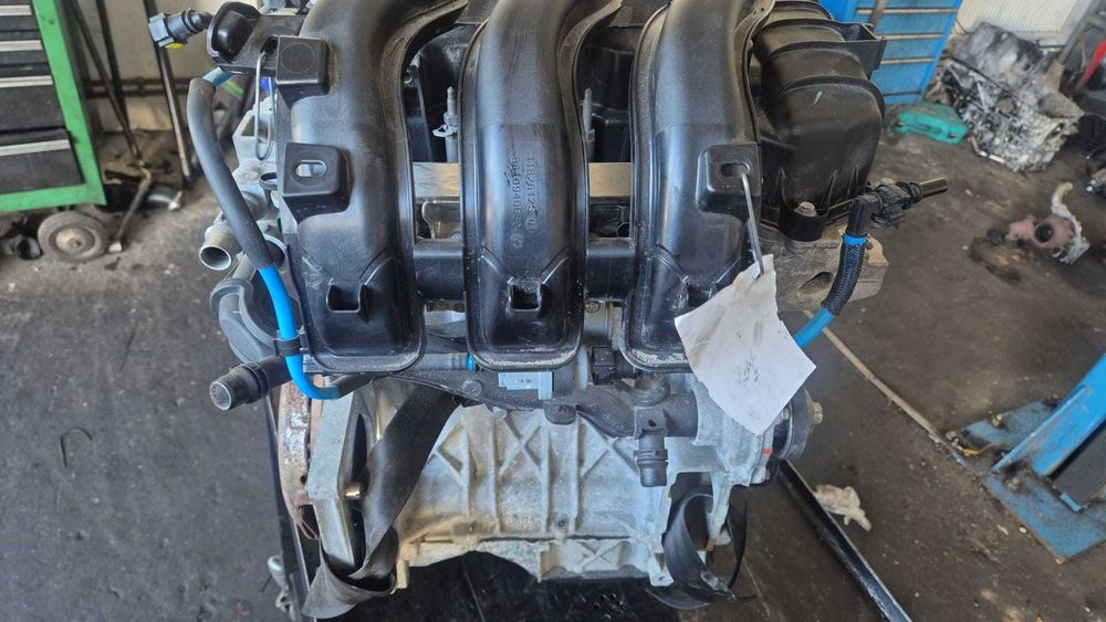 Motor Peugeot 208  1.2 Puretech