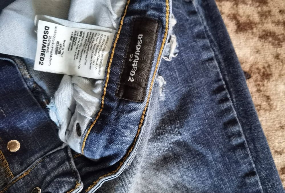 Blugi Dsquared2 barbati