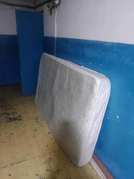 Продам кровать двуспальная