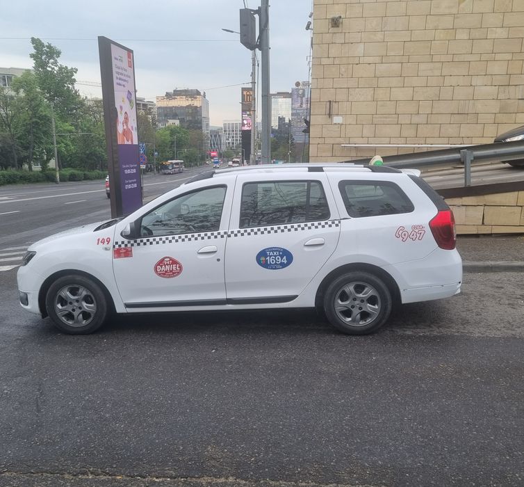 Cesionez autorizatie taxi cu masina Dacia Logan