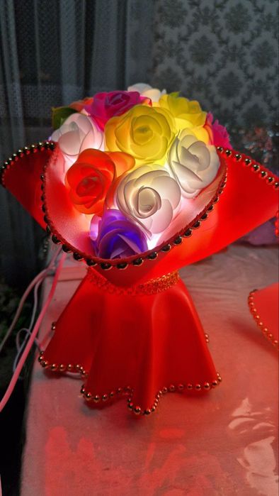 Продам светильник