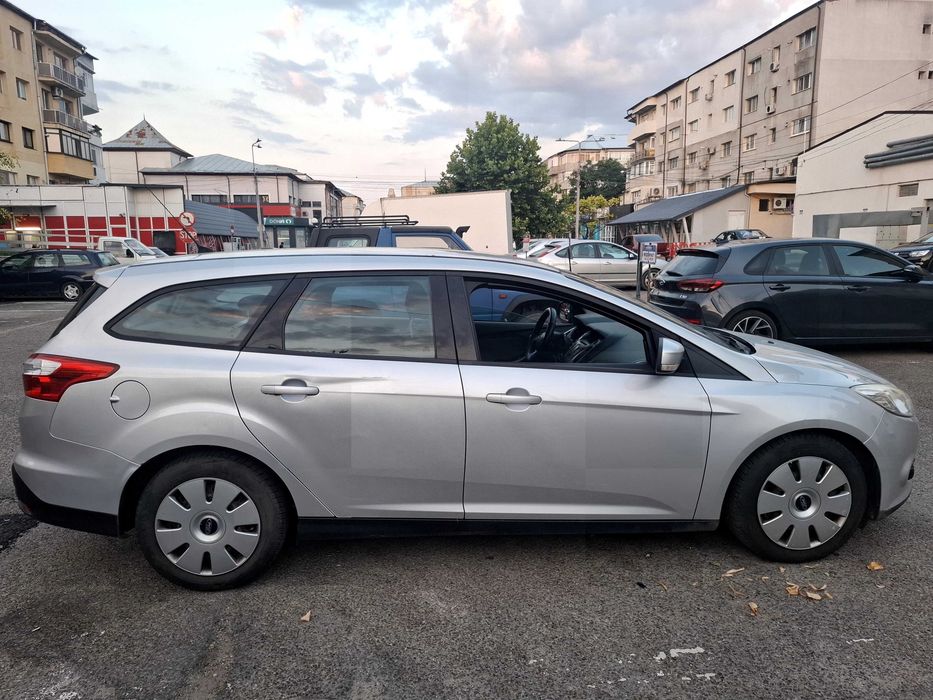 Ford Focus 2011