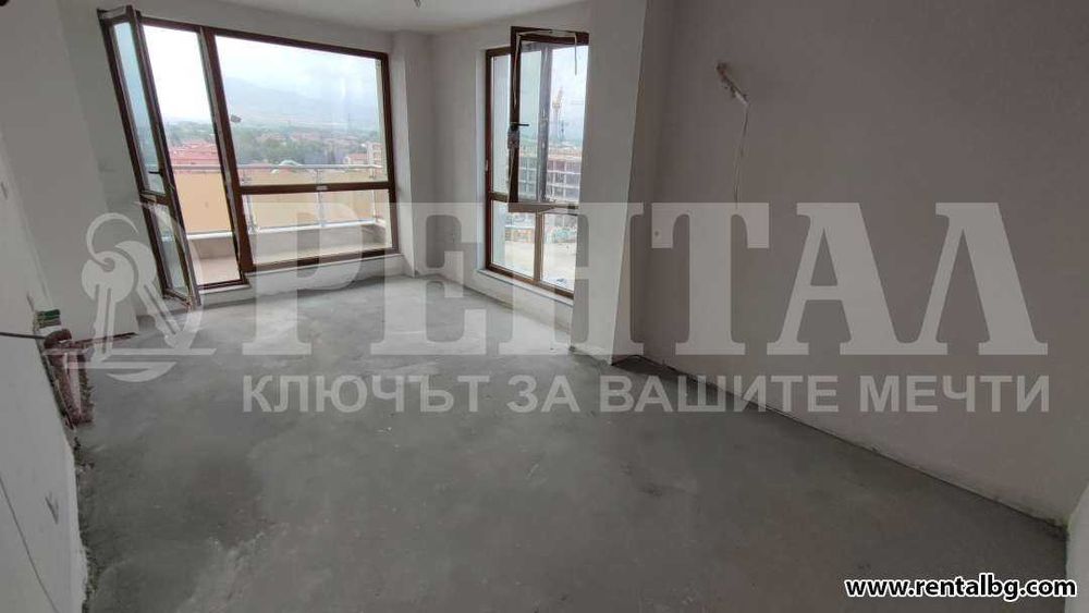 Продава се Двустаен апартамент в Пловдив, Кючук Париж - 68 кв.м за 1868 €/кв.м - Снимка #1