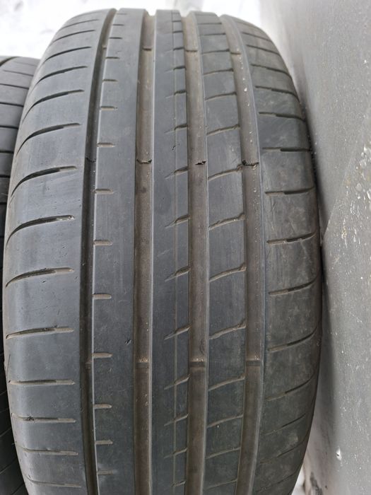 Продам шины. 255/55/19 гудиер