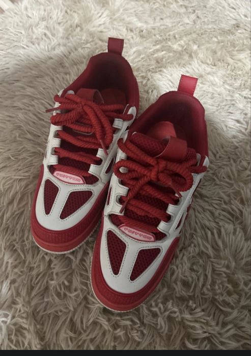 Adidasi lv skate rosii