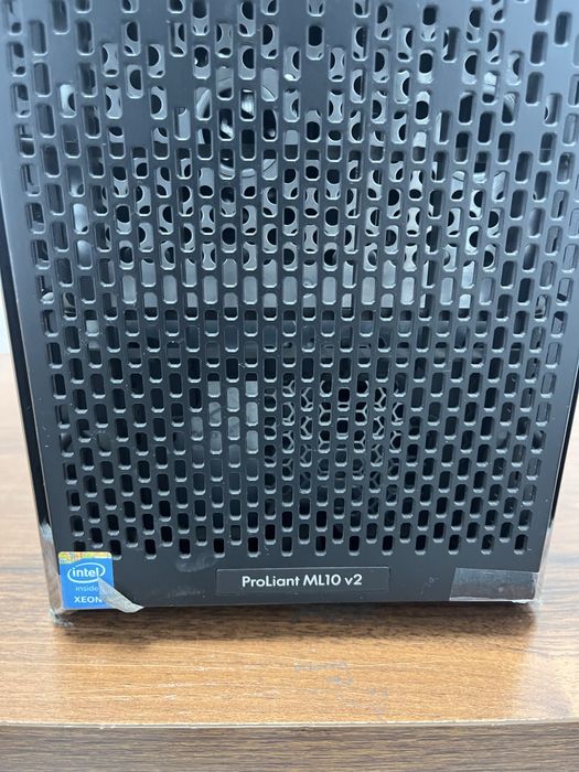 Продается сервер HP Proliant  ML10 v2