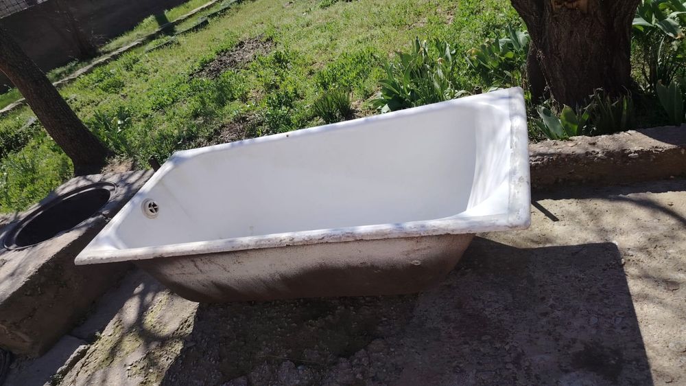 чугунная ванна продается