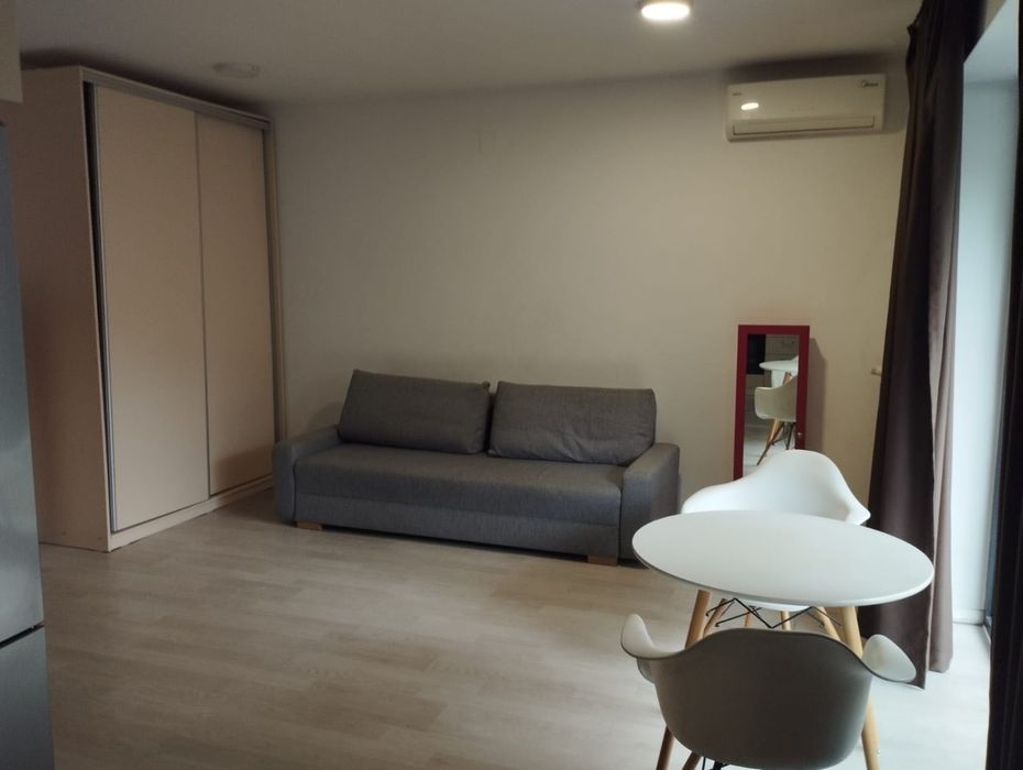 Proprietar închiriez studio în Poseidon Residence (an 2017) are grădina proprie centrala termică Colentina McDonalds parc Plumbuita Fabrica de Gheata