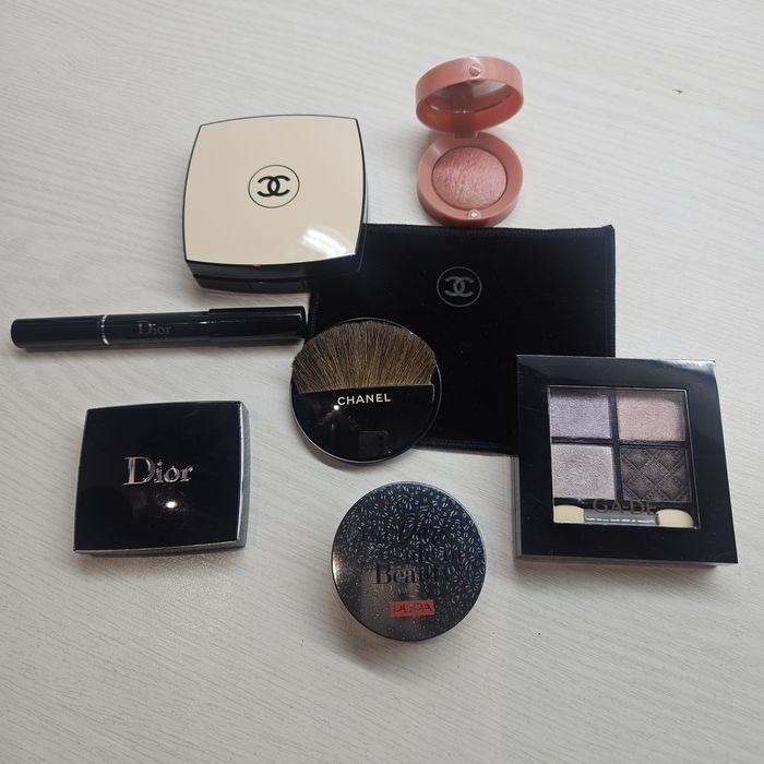 Косметика тени Франция