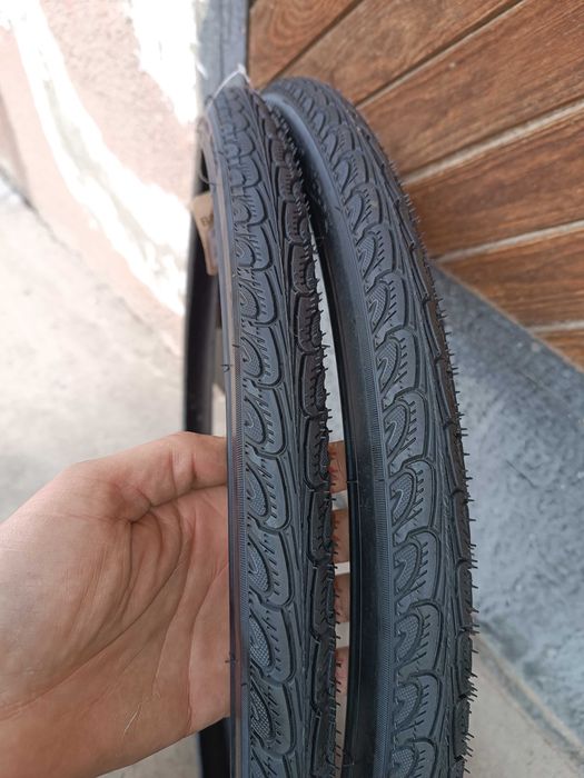 Гуми за инвалидна количка