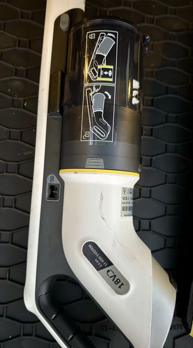 Безкабелни прахосмукачки KARCHER