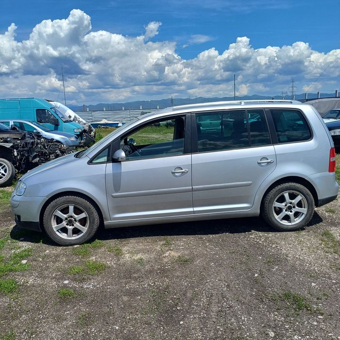 Vw Touran 1.9 тдиi На части