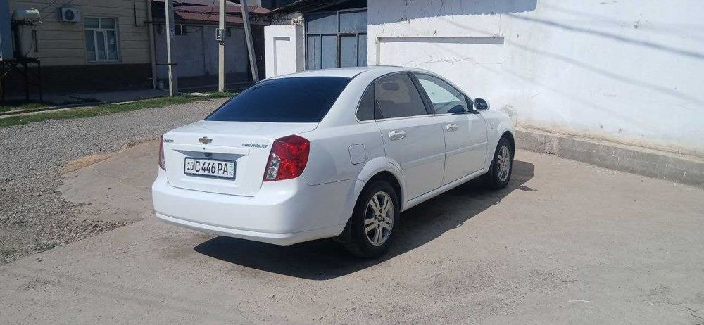Lacetti gazi bor
