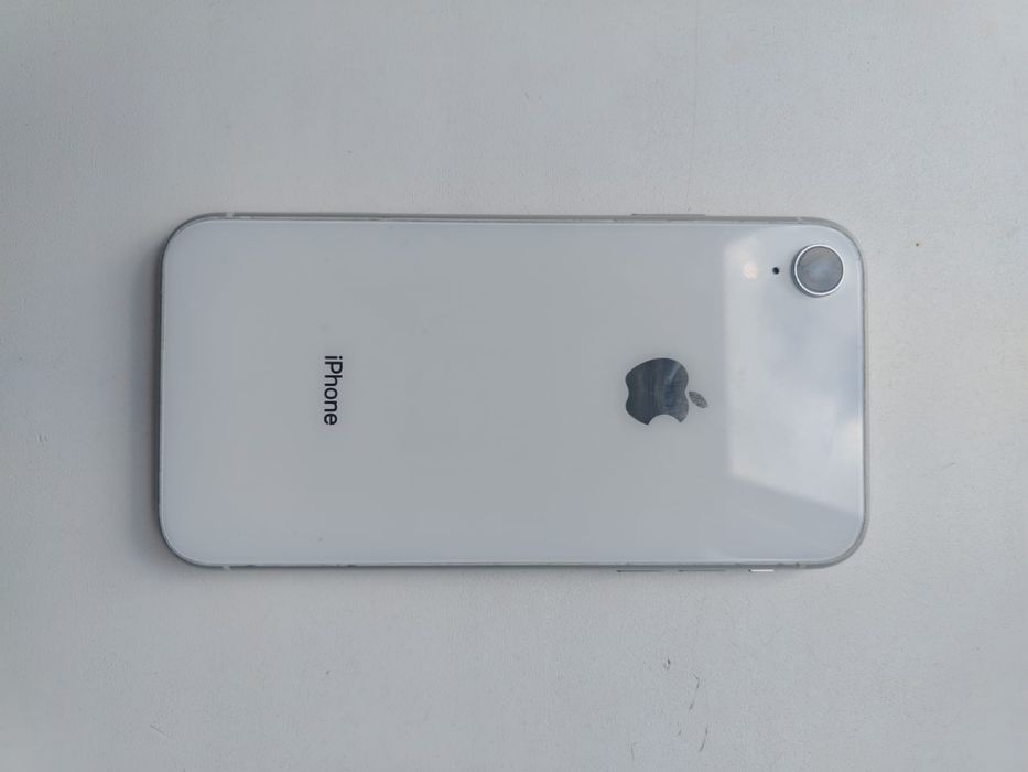 Продам iphone XR