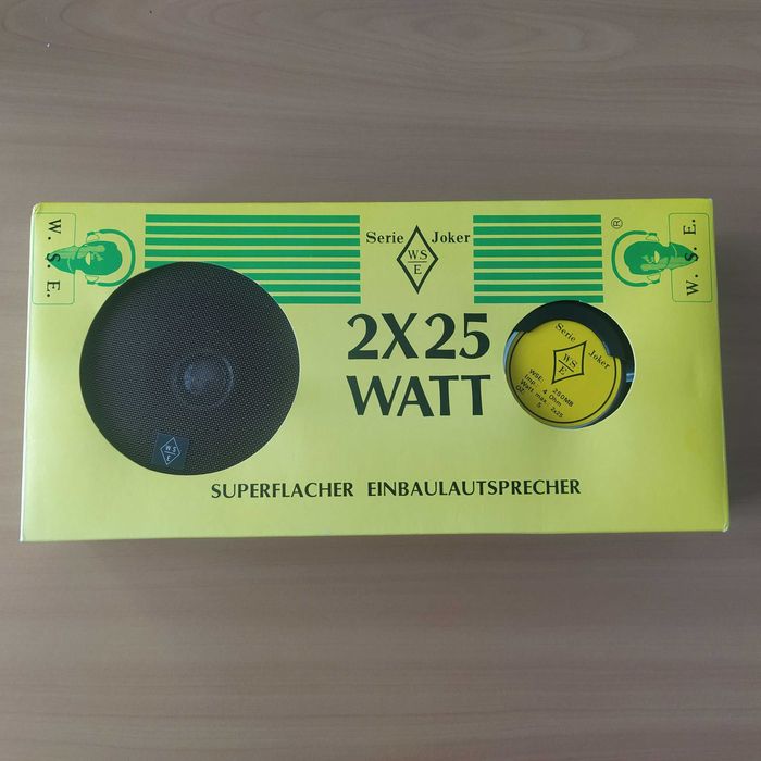 Радиокасетофон за кола Sharp RG-6200H (ретро/винтидж/vintage)