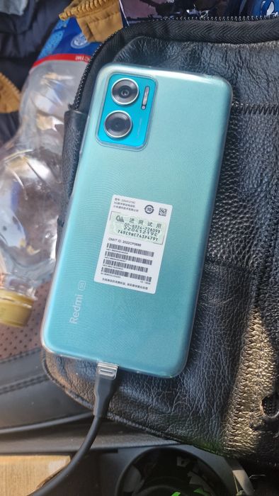 Редми нот 11 Е продам почти новый использовал 2 недели