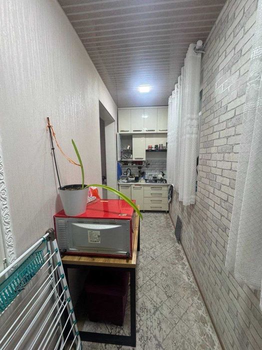 Юнусабад 8, 2в3/2/4 Вторая линия мебель+тех не торец