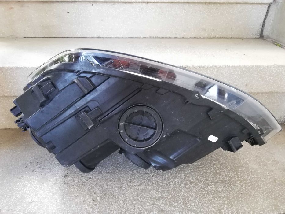 Фарове Поло 2Г /Фарове Polo 2G/Фар VW Polo 2G Оригинални