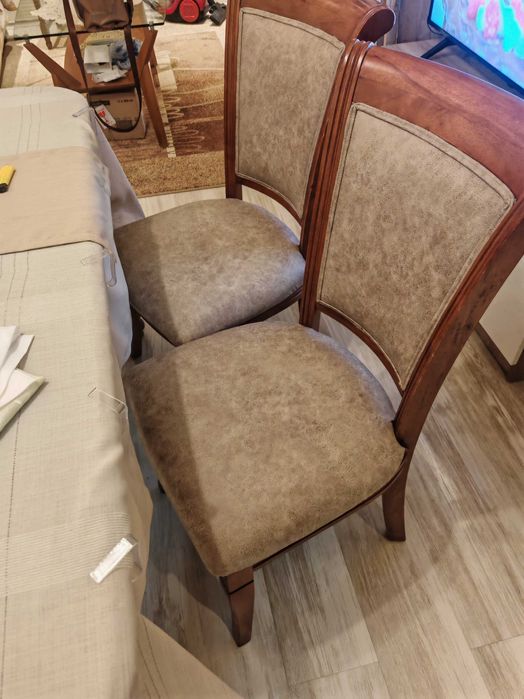 Комплект маса със столове масив УНИКАТ