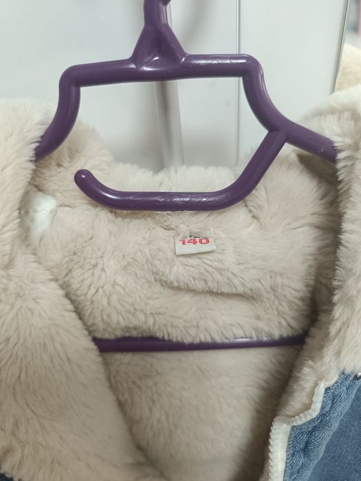 Джинсовая куртка для девочки