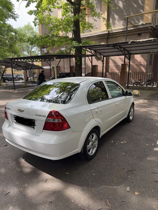 Chevrolet nexia 3