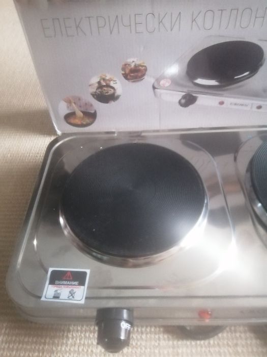 2 броя нови двойни котлони