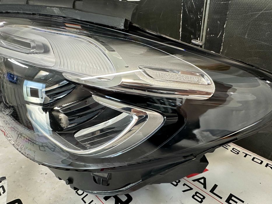 Фарове фар ляв Mercedes B W247 class farove far Мерцедес Б клас 247