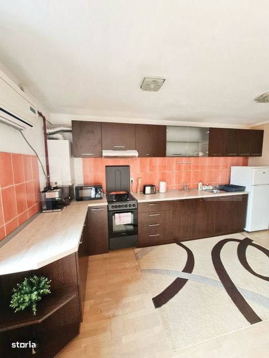 Apartament de inchiriat, 80 mp, zona Badea Cartan