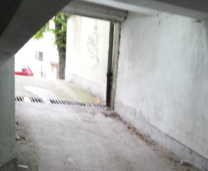 Дава се под наем Гараж / Паркомясто в София, Лозенец - 20 кв.м за 100 € - Снимка #5