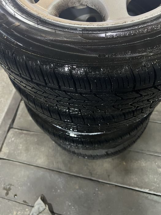 Продам диски с резиной субару 5/100