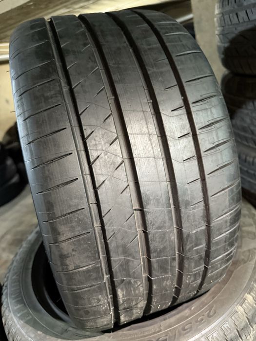Michelin made in u.s.a 265/30/19
