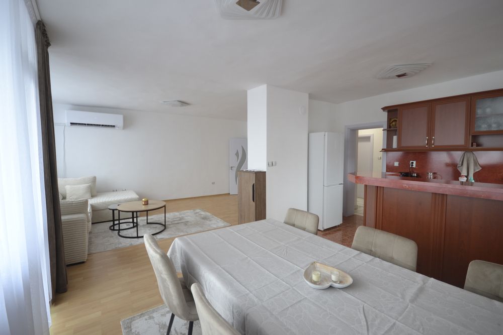 Тристаен апартамент в предпочитан квартал