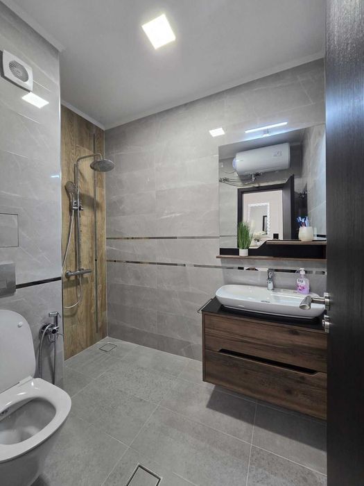 Дава се под наем Двустаен апартамент в София, Младост 4 - 70 кв.м за 598.23 € - Снимка #4