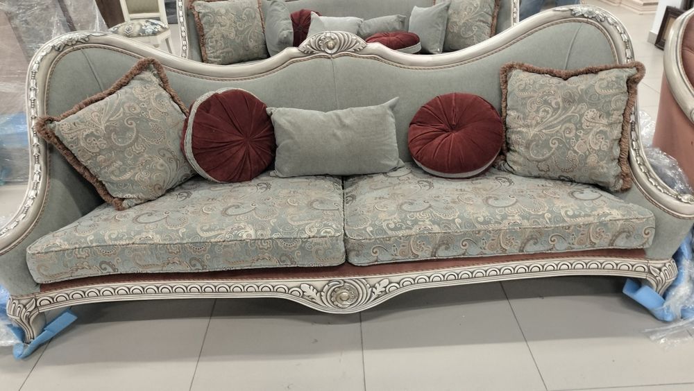 Диван классический мебель