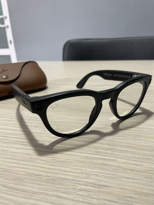 Rayban Meta Headliner Transition