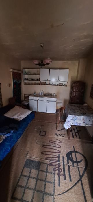 Casă de vanzare la țară